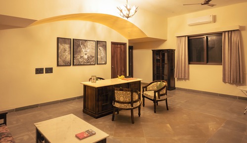 Deluxe Room, Balcony, Mountain View