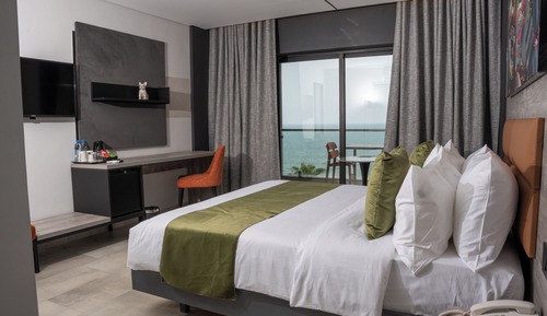 Superior Suite