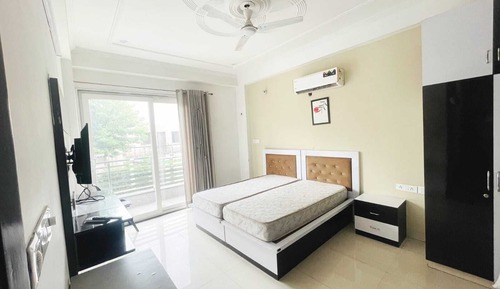 Habitación de lujo, balcón, vistas a la ciudad