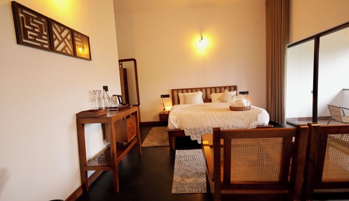 Double Room, Balcony