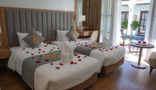 Deluxe Twin Room, Balcony, Garden View