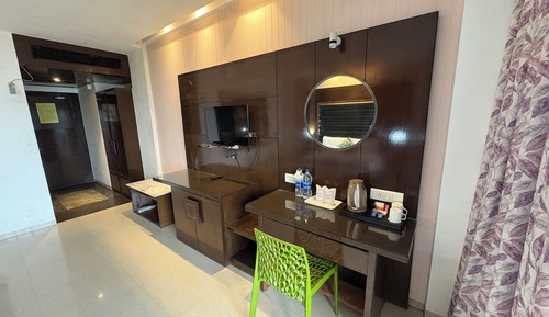 Superior Double Room, Pool View