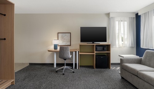 Room, 2 Queen Beds, Accessible (3x3 Shower, Mobility,Hearing)