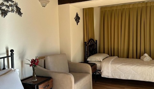 Comfort Triple Room