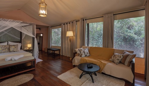 Deluxe Tent, 1 King Bed, Smoking, Garden View