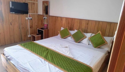 Comfort Room, Balcony, Mountain View