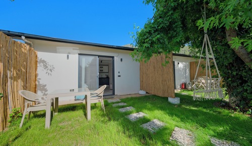 Studio Suite, Garden View