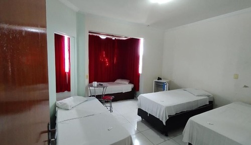 Deluxe Quadruple Room, City View