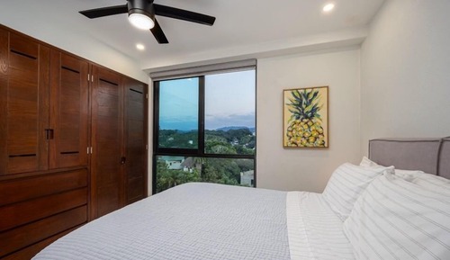 Deluxe Condo, Balcony, Partial Ocean View