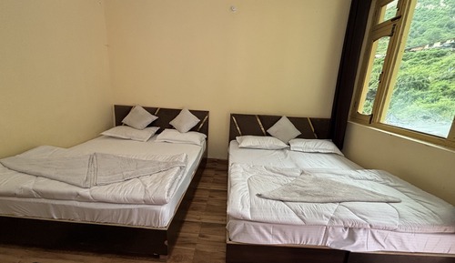 Deluxe Triple Room, Hill View