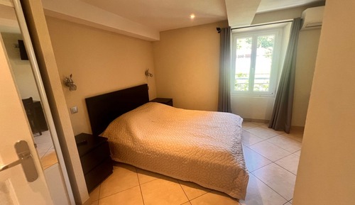 Comfort Apartment, City View