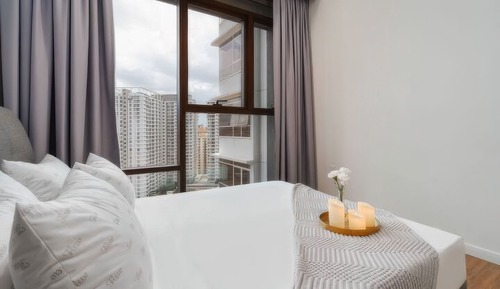 Apartamento superior, 3 habitaciones, balcón, vistas a la ciudad