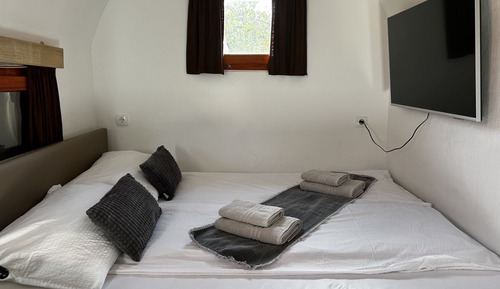 Casa móvil, patio, vistas al jardín