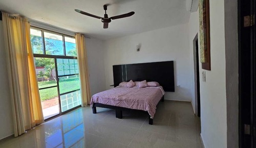 Habitación Confort doble, patio