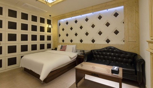 Basic Double Room