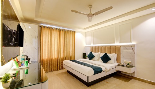 Habitación con 1 cama doble o 2 individuales, vistas a la ciudad