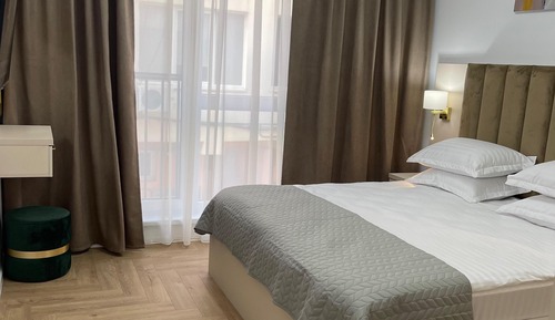 Apartamento, 1 cama de matrimonio grande con sofá cama, balcón