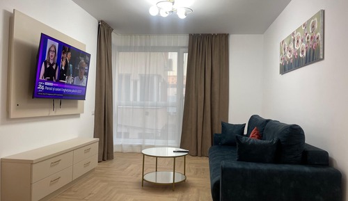Apartamento, 1 cama de matrimonio grande con sofá cama, balcón