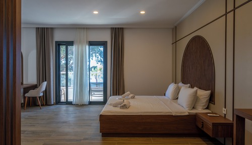 Habitación Deluxe, vistas parciales al mar