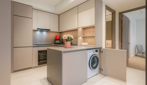 Apartamento de lujo, 2 habitaciones, balcón, vistas a la ciudad