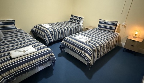 Habitación triple básica