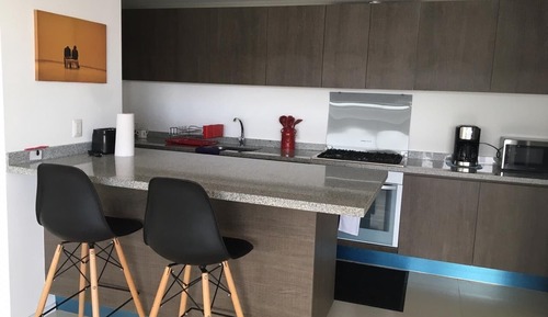 Apartamento familiar, vistas a la ciudad
