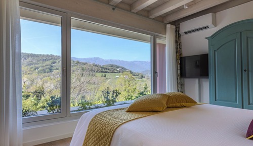 Apartamento, vistas a la colina, planta baja