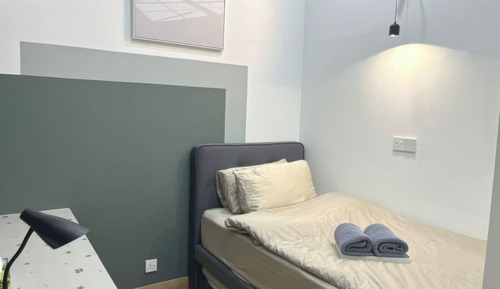 Apartamento superior, 2 habitaciones, balcón, vistas a la ciudad