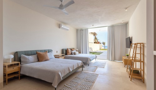 Villa Deluxe