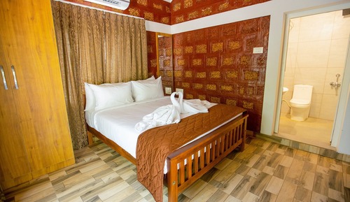 Deluxe Double Room, Garden View
