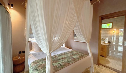 Suite familiar, balcón, vistas al jardín