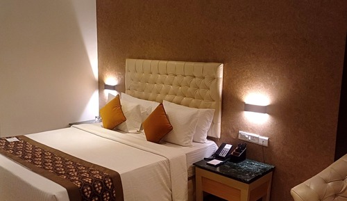 Habitación clásica con 1 cama doble o 2 individuales