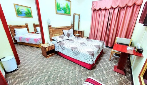 Habitación cuádruple Deluxe, balcón