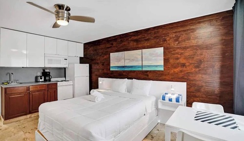 Classic Studio, Beach View