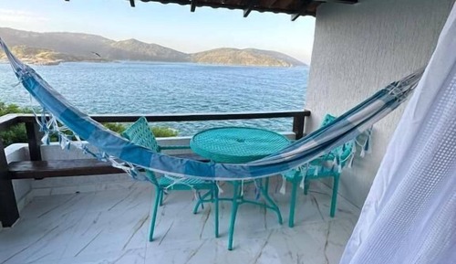 Habitación triple básica, balcón, vistas al mar