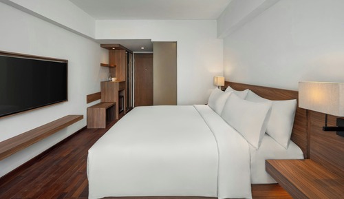 Habitación superior, 1 cama de matrimonio grande, no fumadores