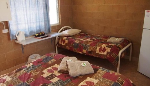 Family Cabin, Multiple Beds