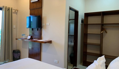 Deluxe Single Room, Patio, Courtyard View