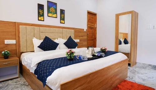 Deluxe Room, Balcony, Mountain View