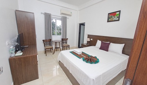 Deluxe Double Room, City View