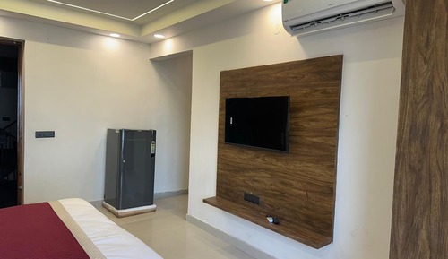 Deluxe Double Room, Balcony, City View
