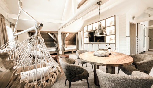 Suite, balcón, vistas al jardín