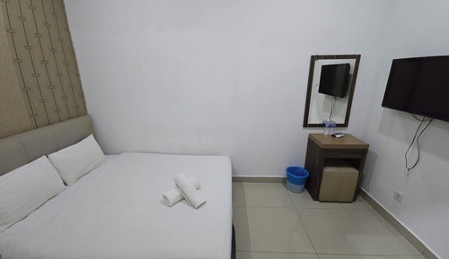 Room, 1 Queen Bed, Non Smoking