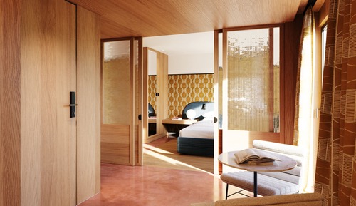 Suite junior, vistas al patio (Urban Pateo Suite)