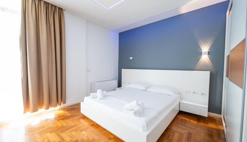 Habitación superior con 1 cama doble o 2 individuales