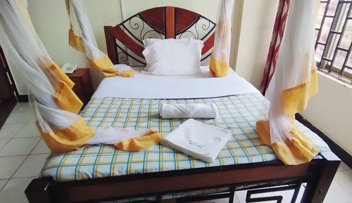 Deluxe Single Room