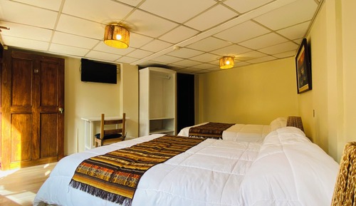 Habitación clásica con 2 camas individuales