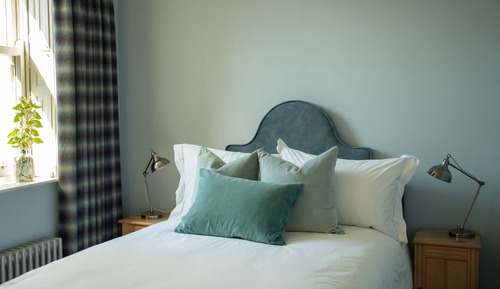 Deluxe Double Room, Courtyard View (Airedale)