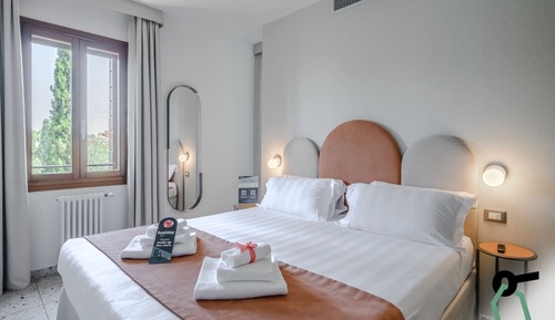 Habitación doble, vistas al jardín