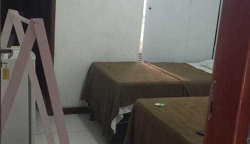 Habitación económica con 1 cama doble o 2 individuales